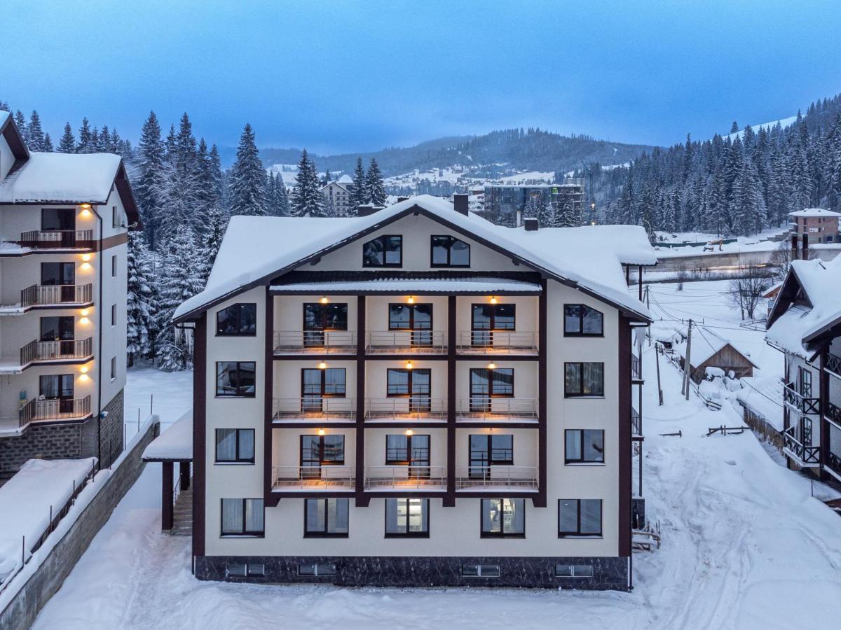 Madison Hotel Bukovel Exterior photo