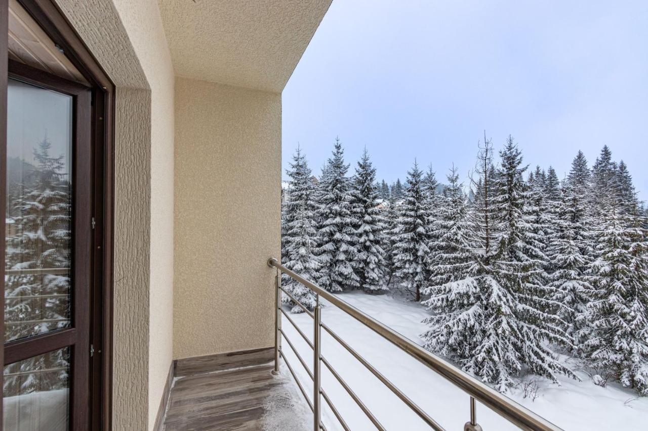 Madison Hotel Bukovel Exterior photo
