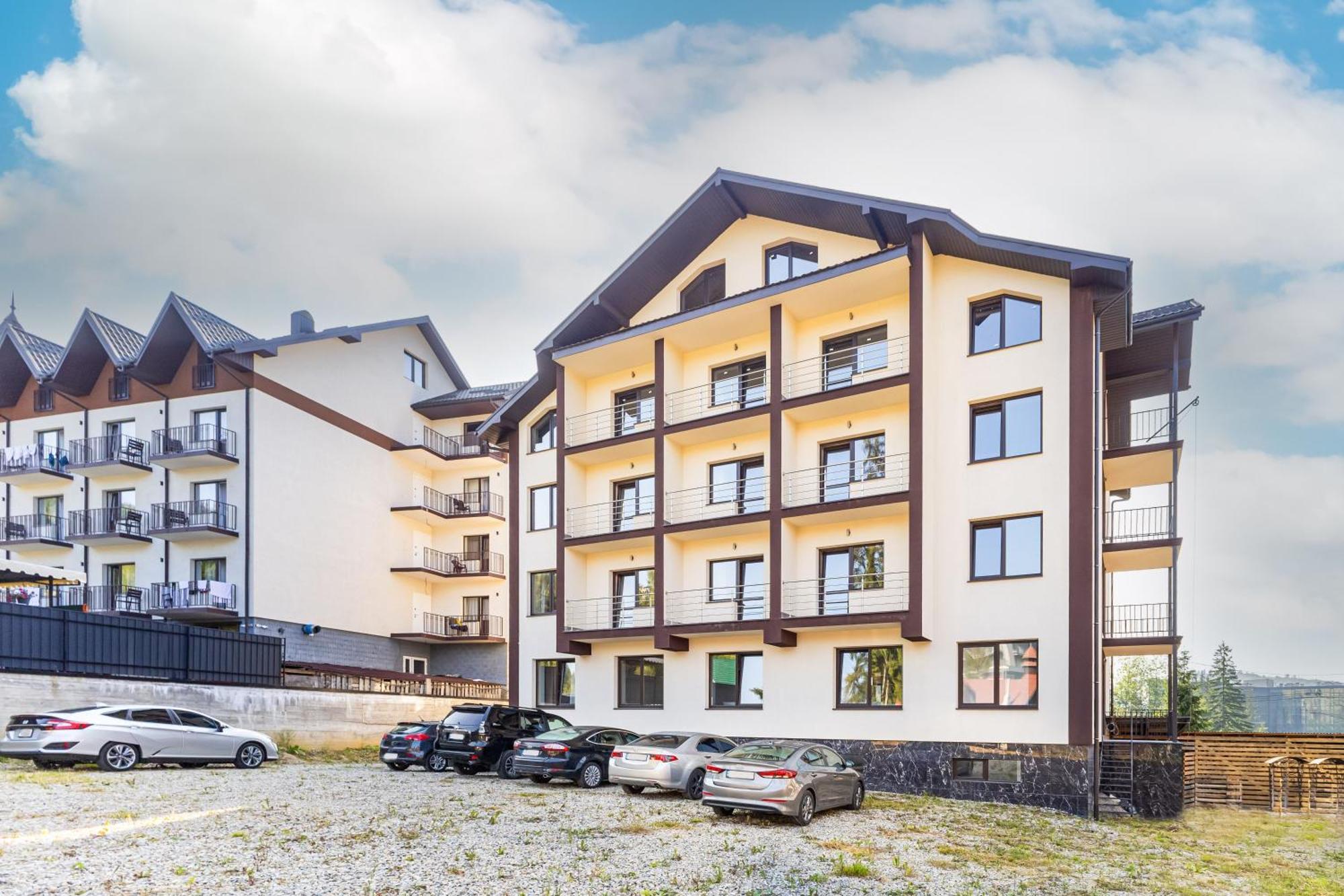 Madison Hotel Bukovel Exterior photo